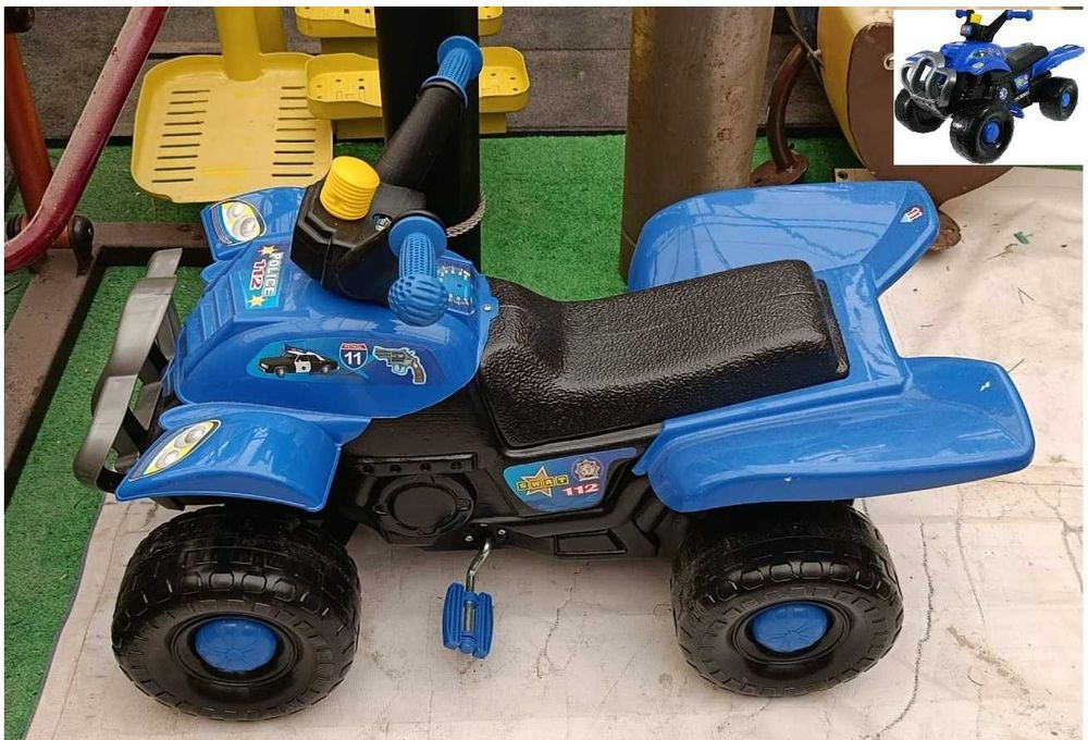 Quad na pedała dla dzieci.