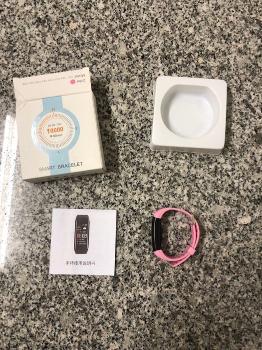 Pulseira de Fitness NUNCA USADA