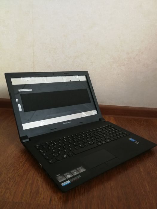 Продам лот ноутбуков Lenovo / Fujitsu / DEll / Hp / Medion.