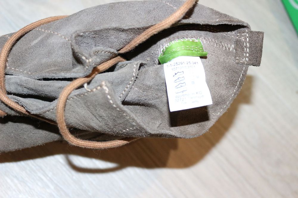 Чоловічі і фірмові черевики Tomaris