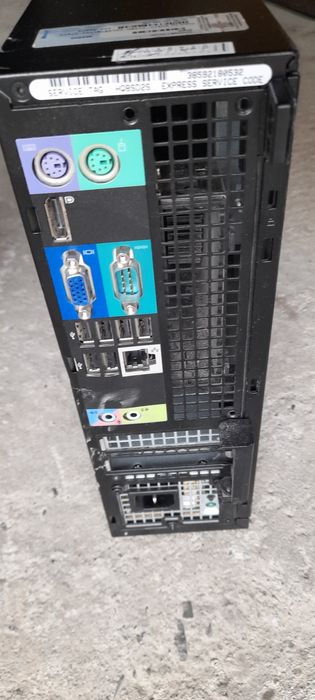 Komputer stacjonarny  Dell optiplex 790