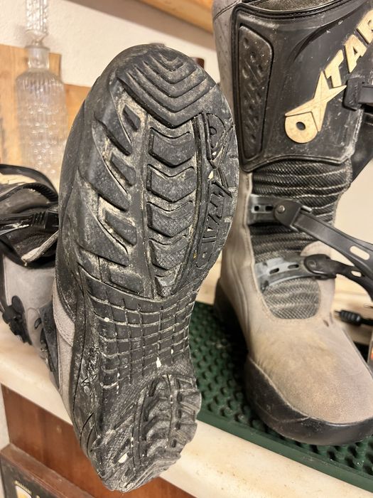 Botas de motocross em bom estado