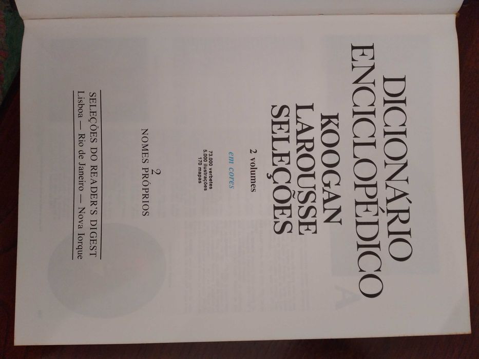 Dicionário Enciclopédico Koogan Larousse, três volumes