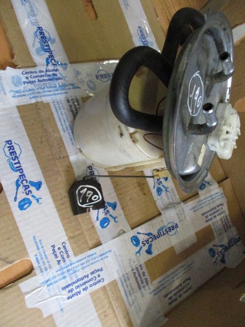 Boia combustível OPEL Corsa B