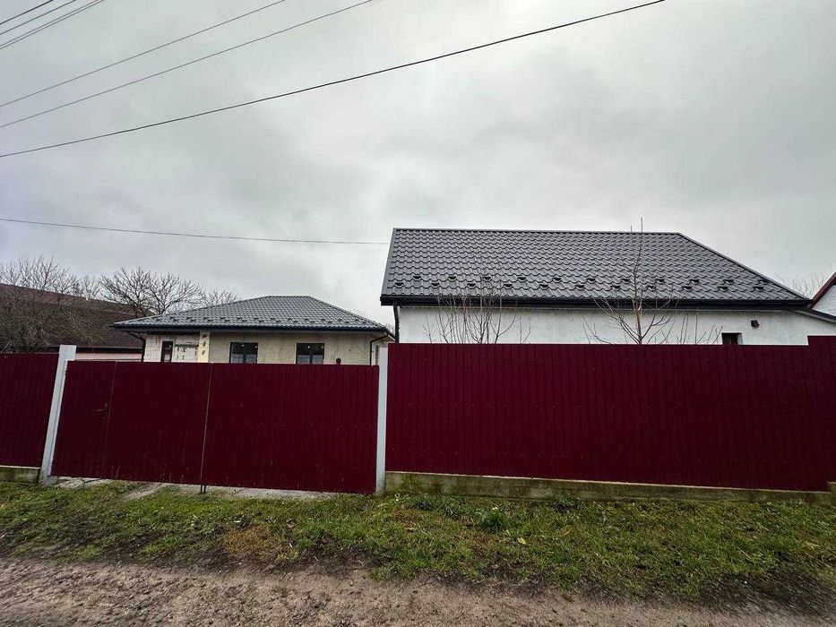 2 будинки на ділянці 49 соток | Юшки | Асфальт, комунікації