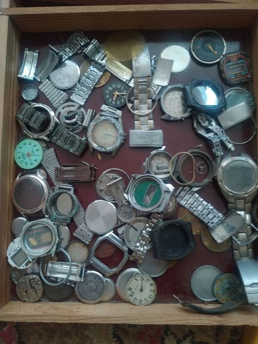 Продам різні годинники одним лотом
