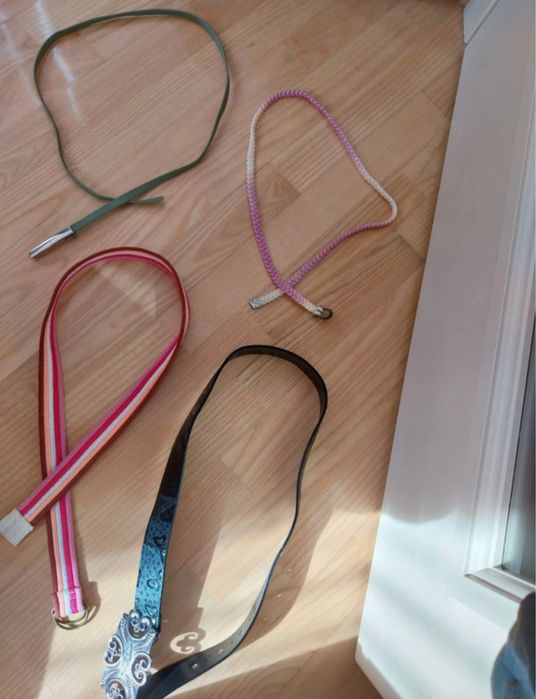 Komplet pasków damskich 4szt