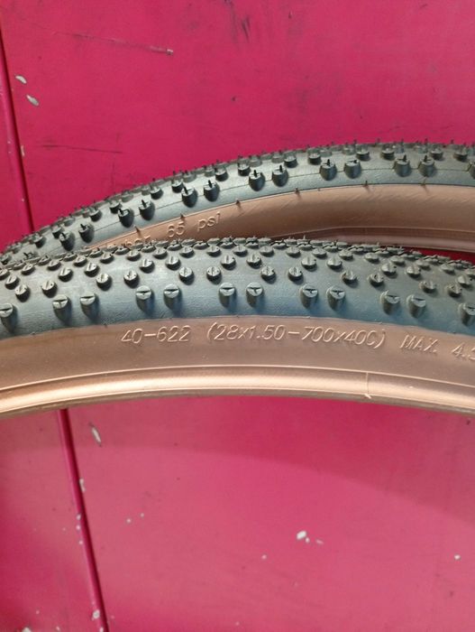 Schwalbe One *novos* 700x40