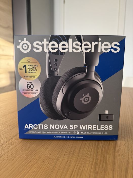 Auscultadores SteelSeries Arctis Nova 5P Wireless (PS5/PC) - Selados
