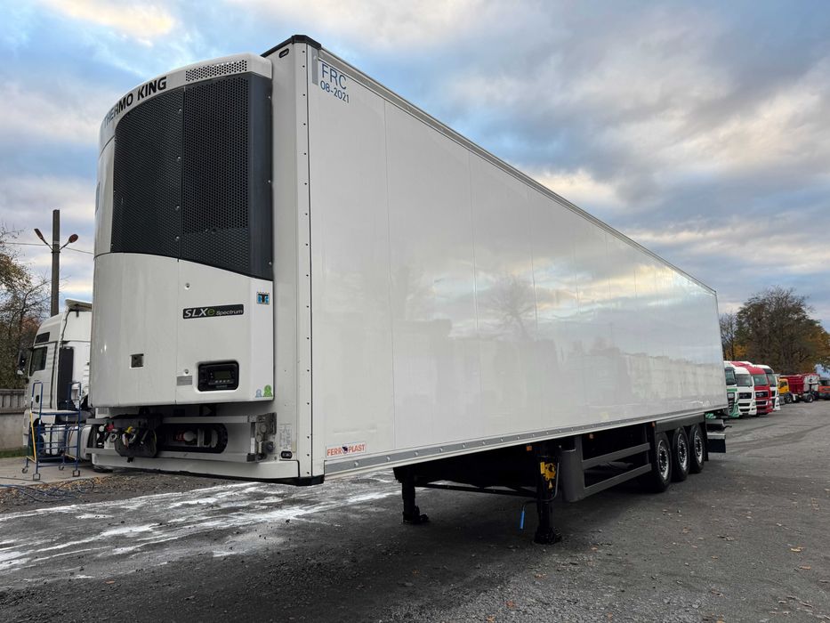 Оренда напівпричіп рефрижератор Schmitz TermoKing SPECTRUM