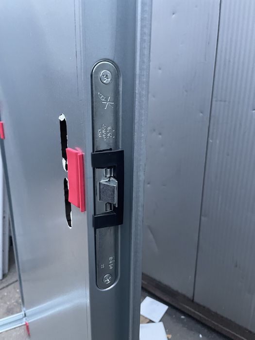 Drzwi stalowe ocynk i malowane 90 kompletne