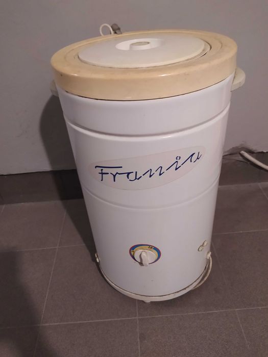 Pralka Frania...