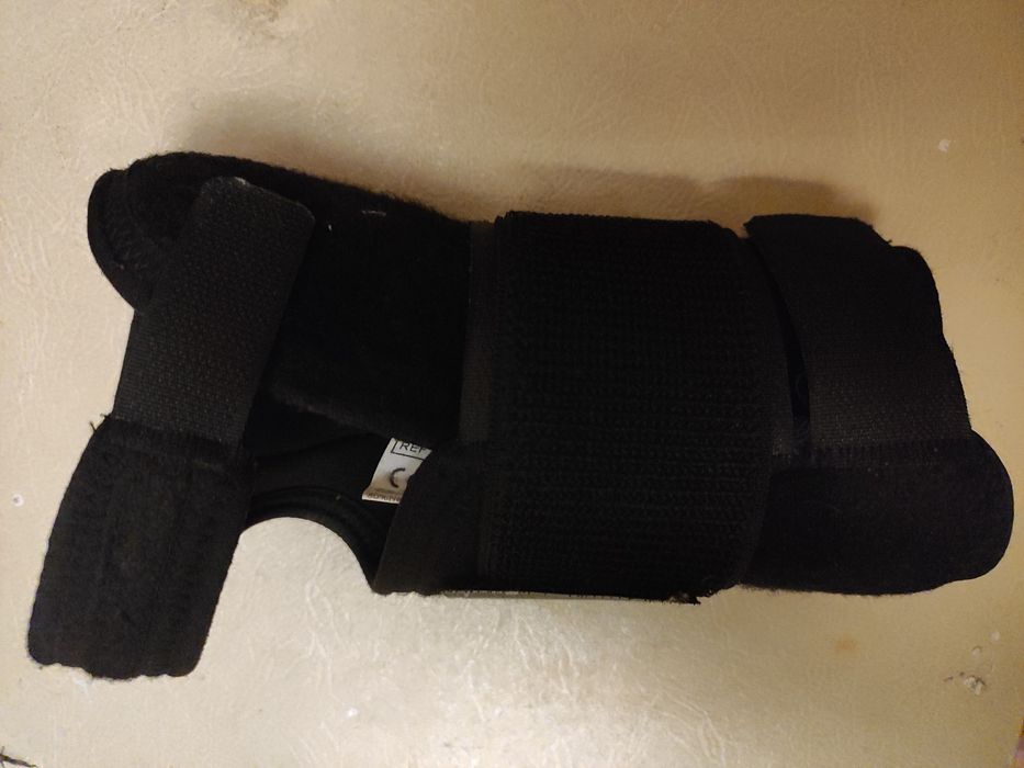 бандаж на променево-зап'ястковий суглоб 3607