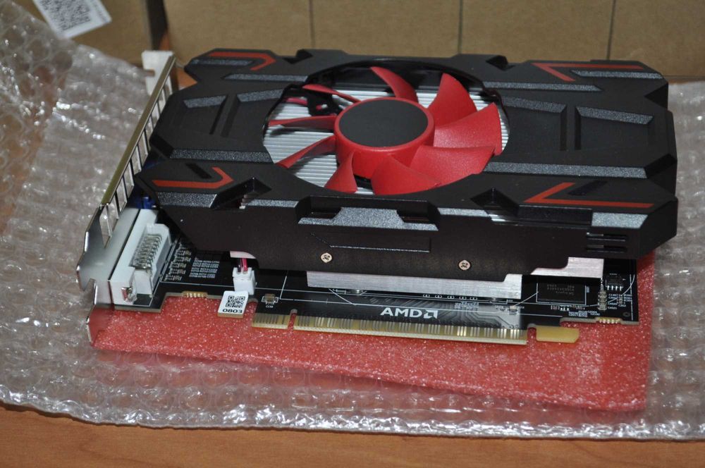 нова AMD RADEON HD7670 -4GB DDR5 128bit