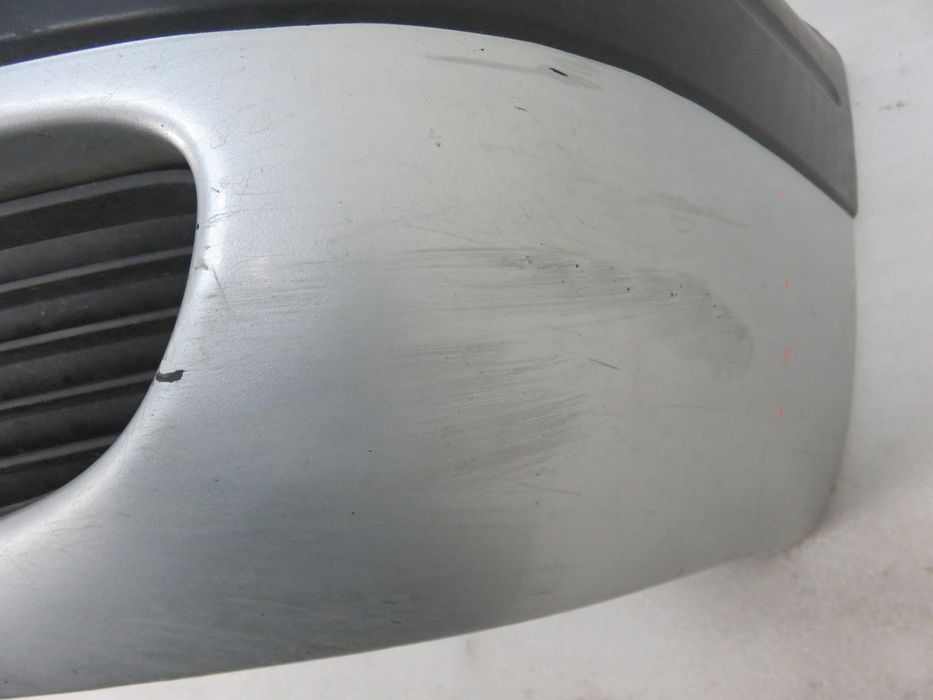 Zderzak Przód Toyota Corolla VIII (e11)