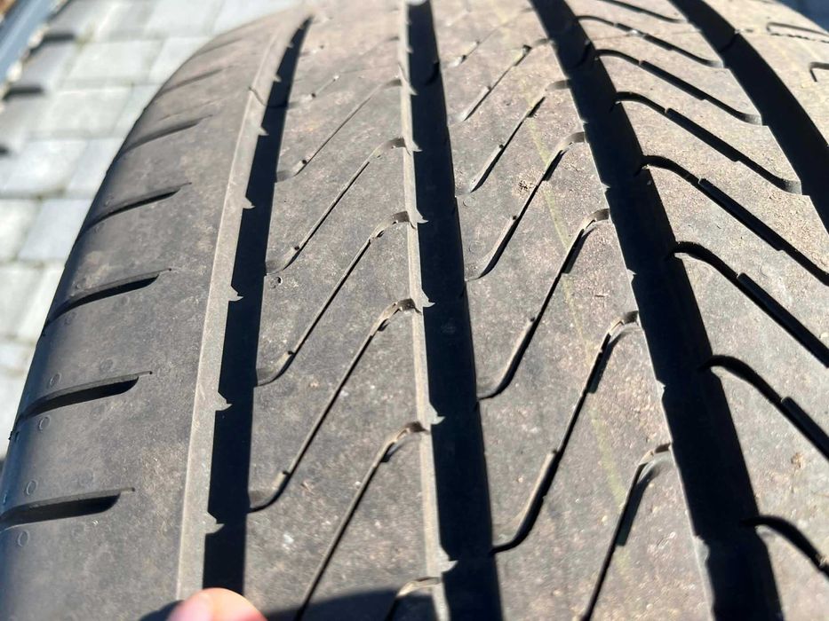 Opona letnia Continental PremiumContakt C 235/50/R19