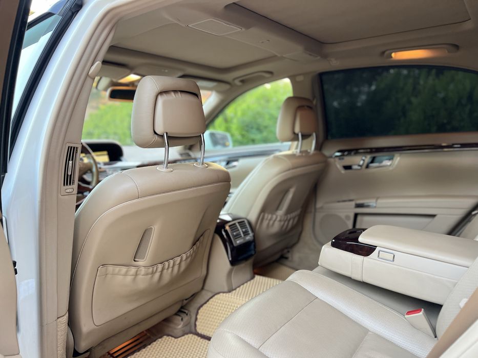 Mercedes-Benz S350 w221