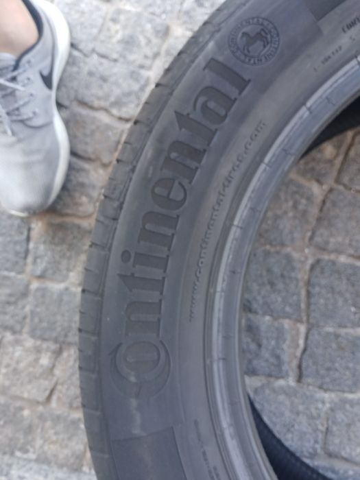2 pneus 225 55 r17 Continental