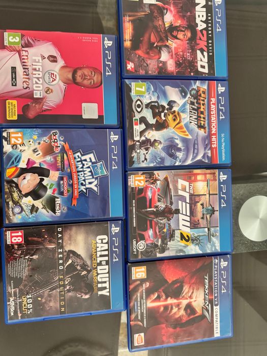 PlayStation 4 ótimo estado 1tb