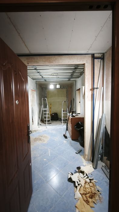 Kompleksowe wykończenia wnętrz i remonty