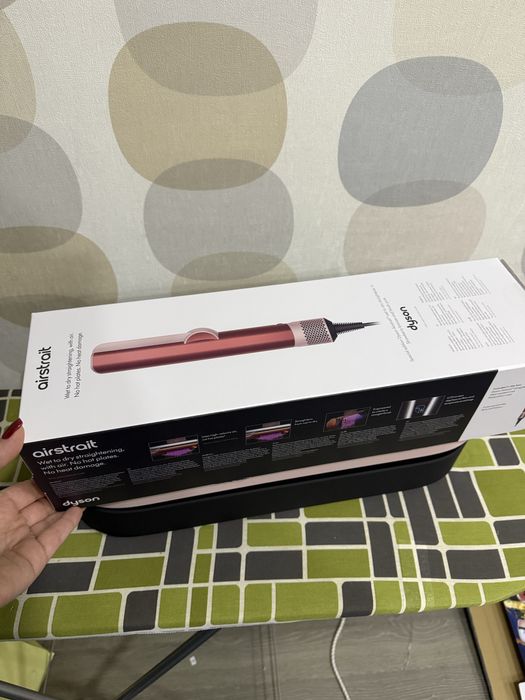 Вирівнювач волосся Dyson / выпрямитель фен Dyson