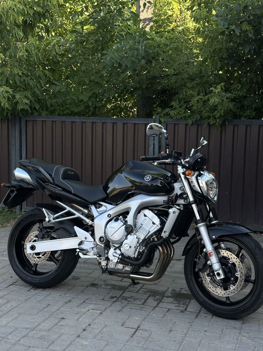 yamaha fz6n чорний