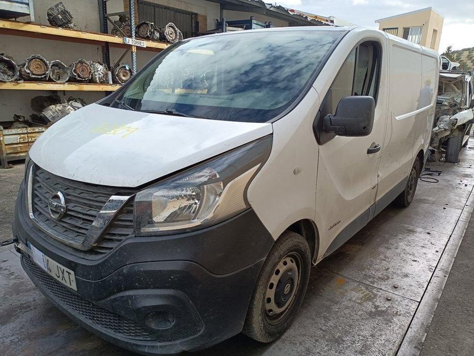 Árvore De Cames Nissan Nv300 Combi
