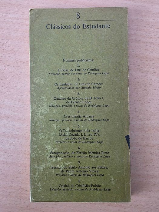 Livro "Crisfal" de Cristóvão Falcão