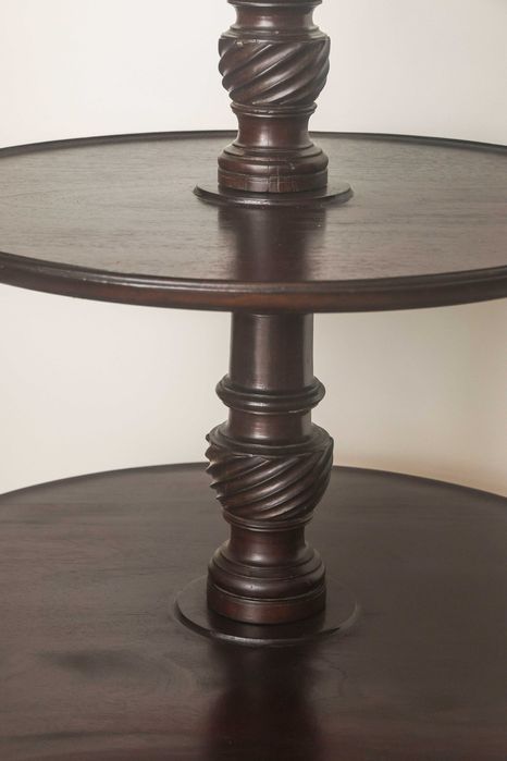 Aparador antigo em mogno, Inglaterra ca 1780