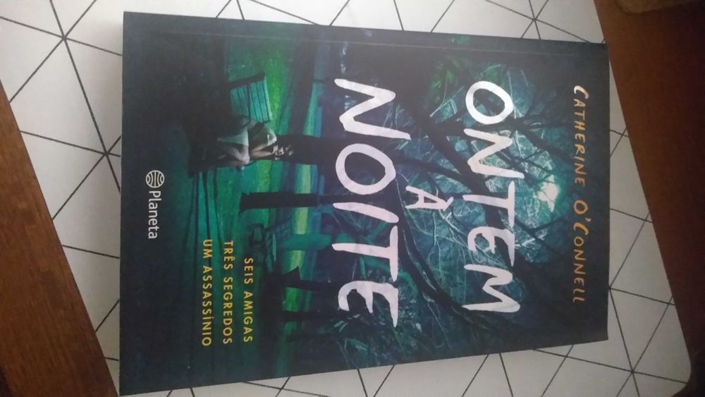 Livros diversos / vários títulos (12€/cada livro)