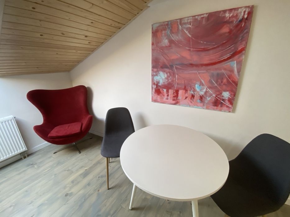 Від власника, вільно сьогодні в центрі Львова, все нове після ремонту.