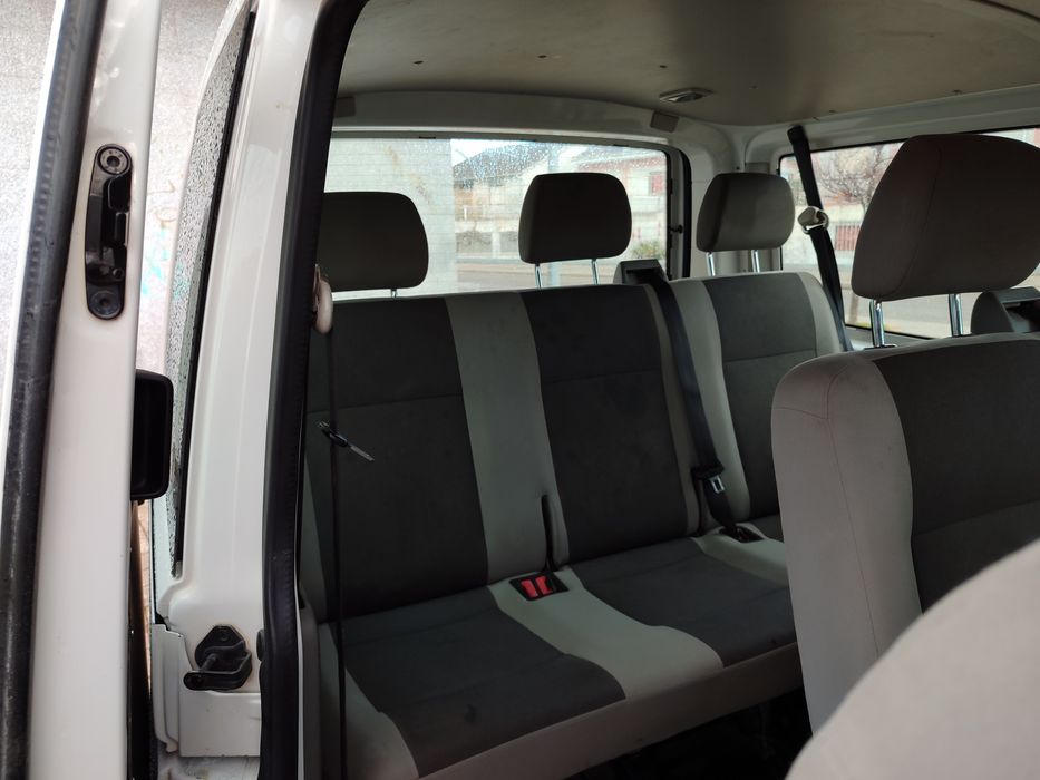 VW Transporter 2.0TDI 9 Lugares