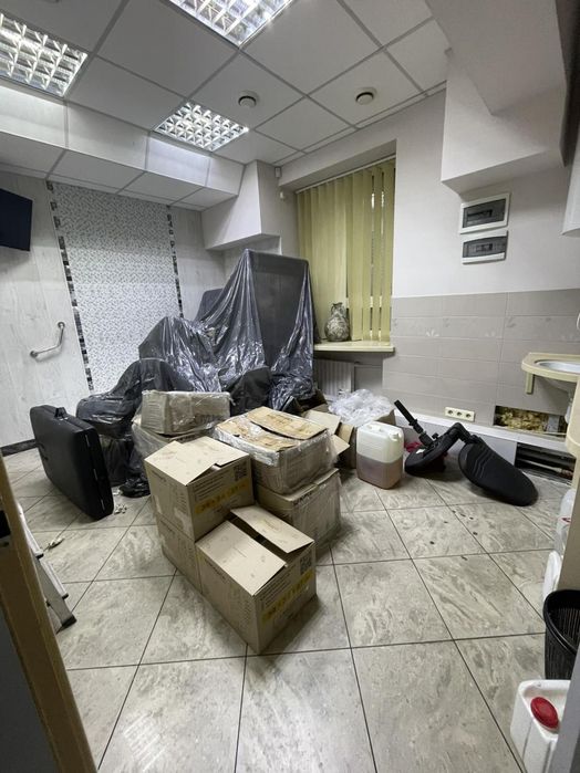 Оренда приміщення 102 м² під салон краси, офіс або ін.