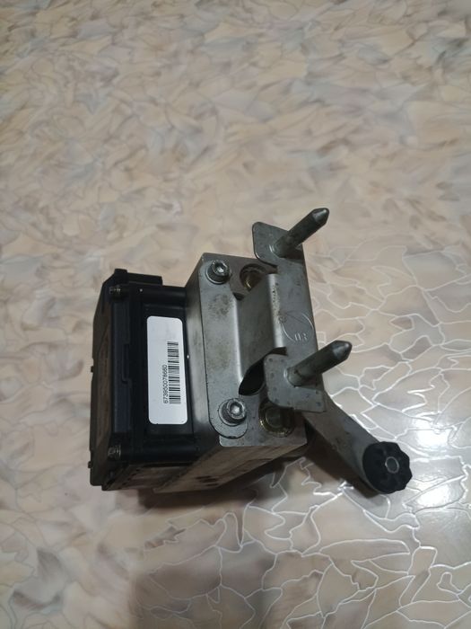Продам блок ABS для BMW