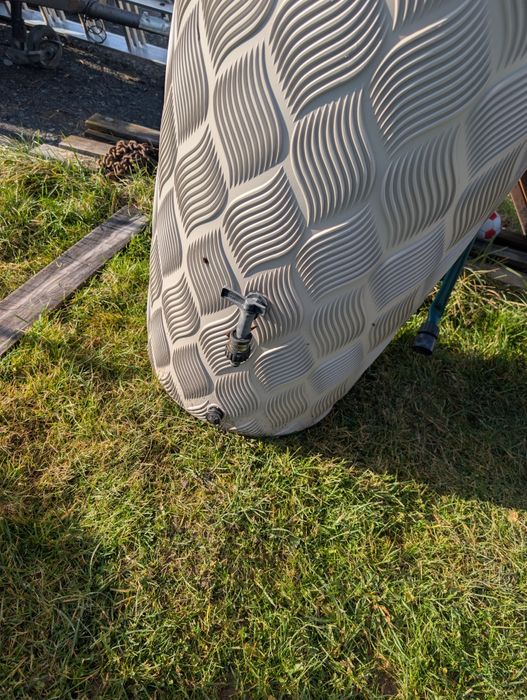 Zbiornik na deszczówkę 240l