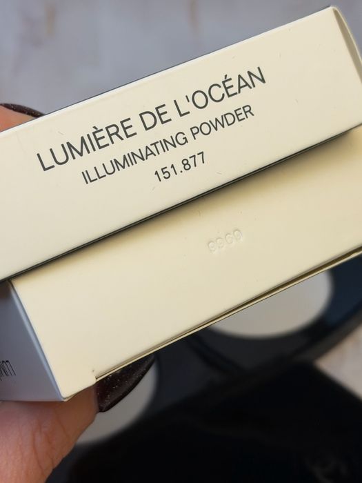 Хайлайтер для обличчя Chanel Lumier