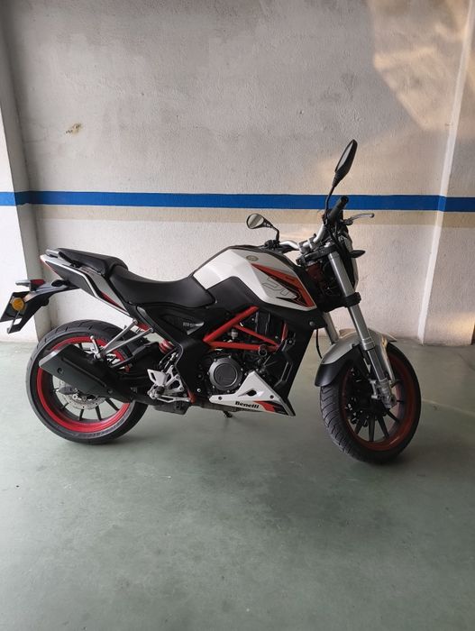 Benelli BN 251 com apenas 19000 km revisão feita recentemente