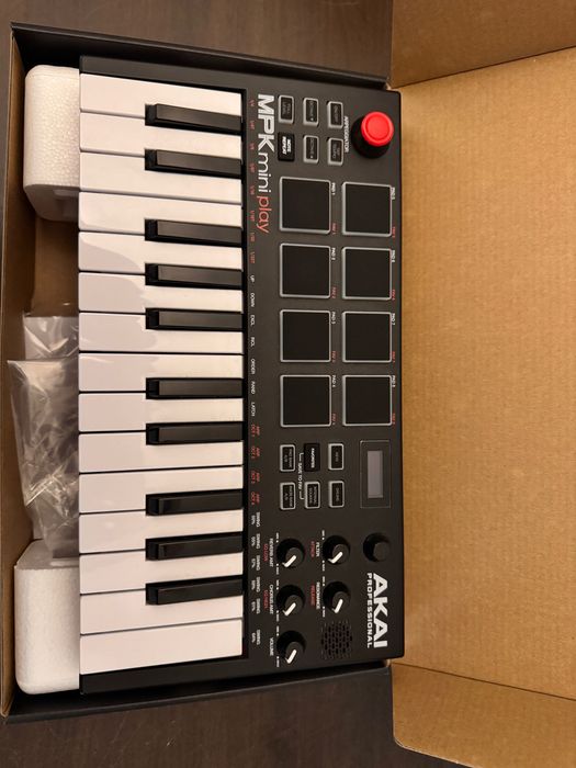 Teclado Sintetizador / midi / Synth Akai MPK mini Play