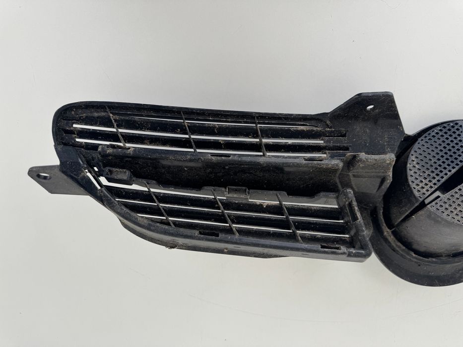 MERCEDES SLK R171 W171 Grill Atrapa Zderzaka Przód A1718880060