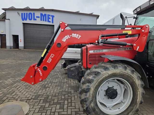 Ładowacz czołowy TUR-4 WOL-MET 1500kg Massey Ferguson Forterra dowóz montaż