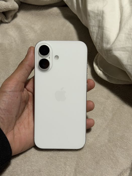 Iphone 16 128g  .