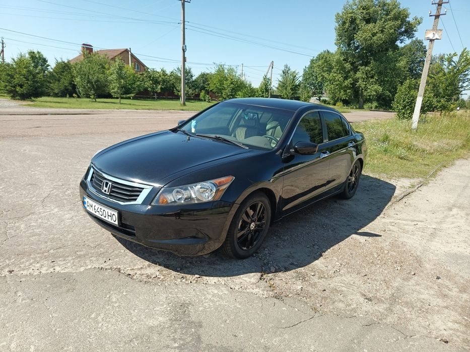 Honda Accord 8 2,4 газ, бензин