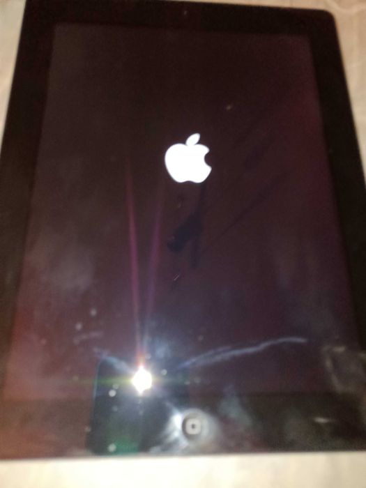 iPad a1430, 3 generacja. Do odblokowania albo na części.