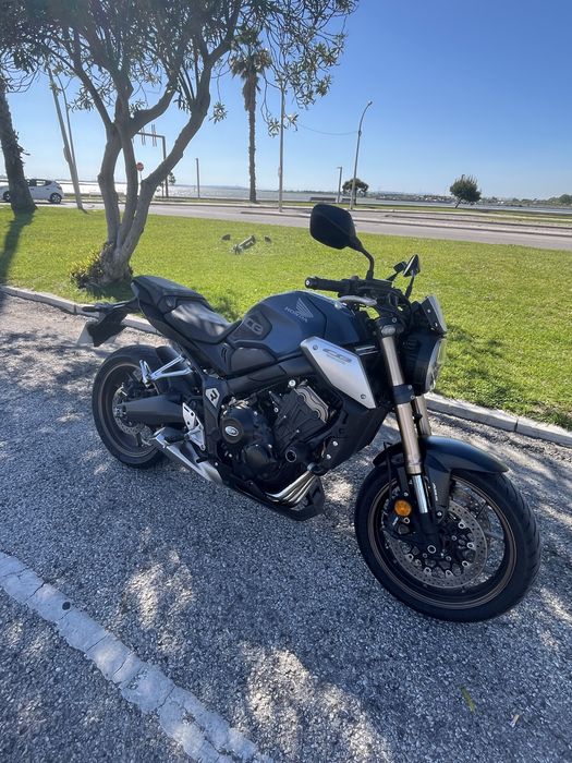 Honda cb650R quickshift