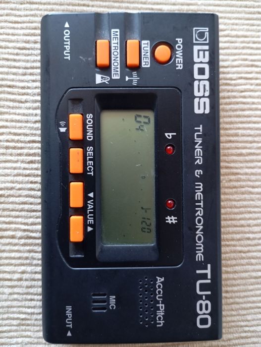 Tuner e Metronomo Boss Tu 80