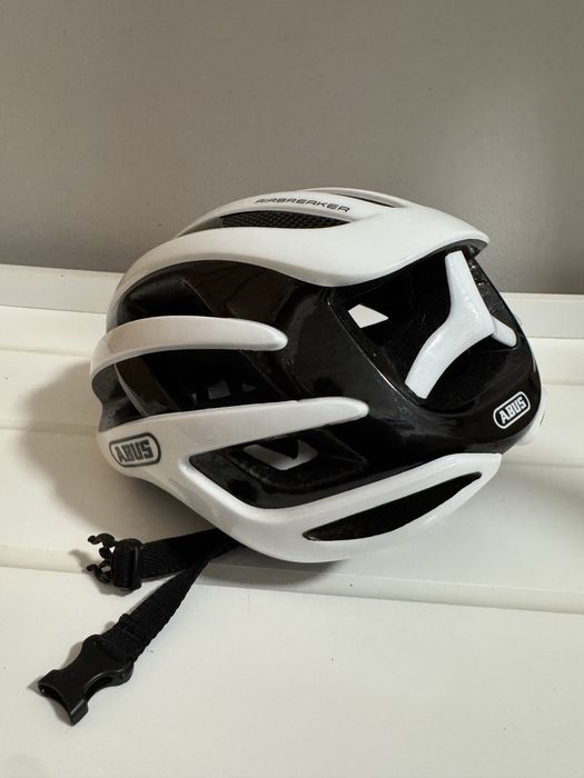 Capacete ciclismo ABUS