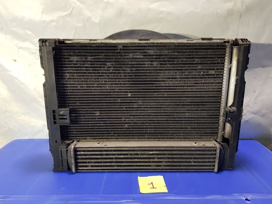 Radiador Radiadores e termo ventilador BMW 320d 318d 120d 118d E90