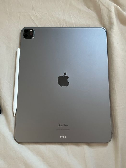 iPad Pro 12,9’’ M2 – 256 GB + Apple Pencil + Magic Keyboard