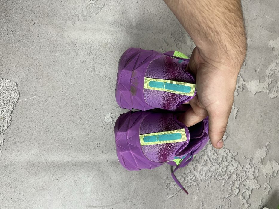 Кросівки ASICS Novablast 4 Litle Show