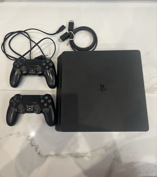 PS 4 slim 500 GB